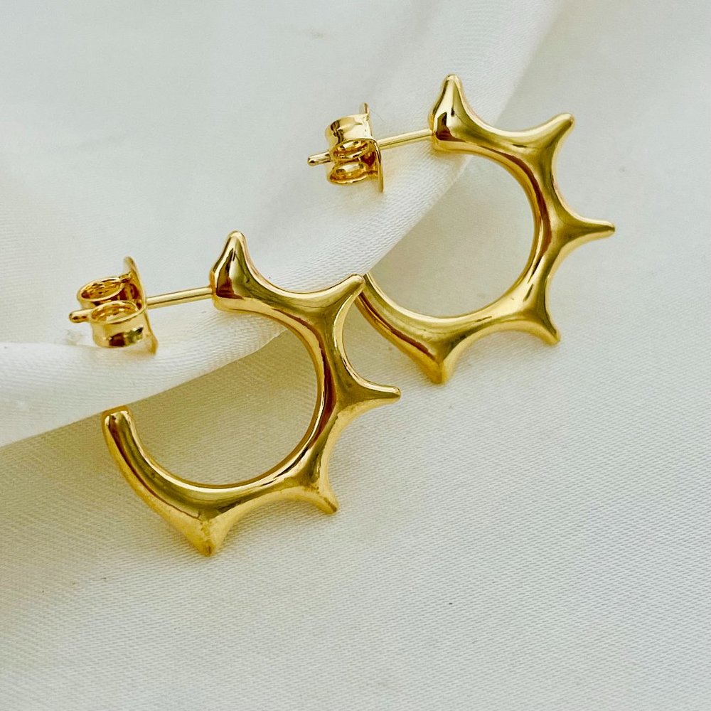 Spike Hoop Earrings, Minimalist Sun Shaped Spike